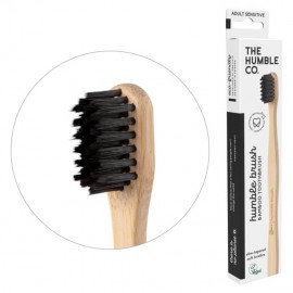 The Humble Co Brush Οδοντόβουρτσα Bamboo Ενηλίκων για Ευαίσθητα Δόντια & Ούλα Μαύρο χρώμα 1τμχ