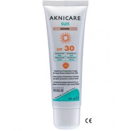 Synchroline Aknicare Sun Τeintee spf 30 50ml