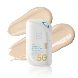 Lavish Care Tinted Mineral Sunscreen SPF50 No1 Light Shade -Αντηλιακό Προσώπου spf 50,50ml