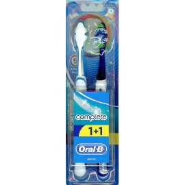 Oral-B Complete 5 Way Clean Οδοντόβουρτσα Medium 1+1